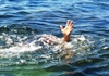 Nghệ An: Tắm biển sau khi ăn cưới, người đàn ông bị đuối nước