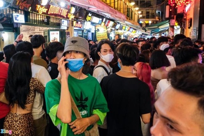 Hà Nội: Lại tạm dừng quán bar, karaoke ở quận Hoàn Kiếm