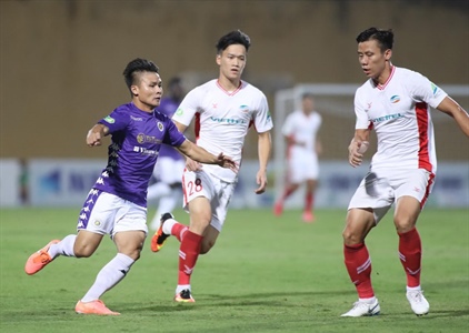Từ cú sẩy chân của CLB Hà Nội, nghĩ về tính chuyên nghiệp của bóng đá VN