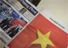 Tờ SCMP in hình Quốc kỳ Việt Nam lên trang đầu