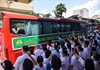Gần 200 cán bộ, y bác sĩ Bệnh viện Bạch Mai lên đường chi viện cho TP.Hồ Chí Minh