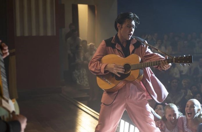 Phim về huyền thoại âm nhạc Elvis Presley chuẩn bị ra rạp