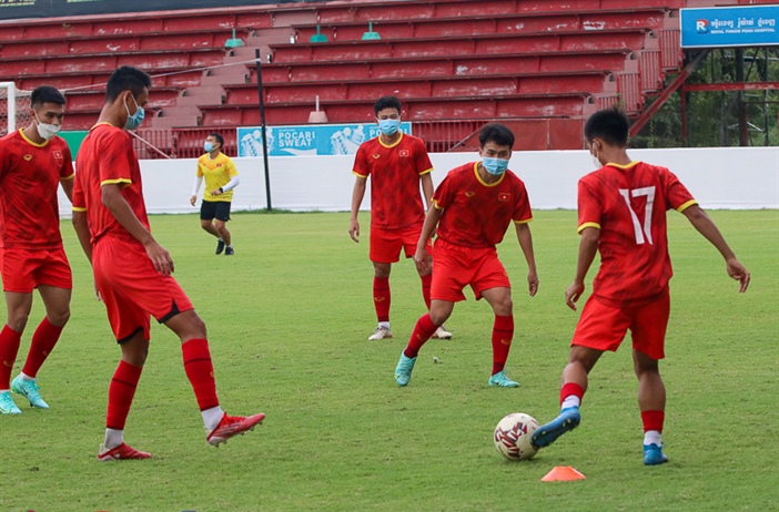U23 Việt Nam đón 3 cầu thủ trở lại chuẩn bị cho trận chung kết với Thái Lan