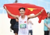 Hoàng Nguyên Thanh mang về  chiếc HCV  SEA  Games marathon nam đầu tiên cho Việt Nam