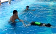 Thanh Hóa: Dạy bơi miễn phí cho trẻ em có hoàn cảnh khó khăn
