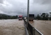 Thừa Thiên Huế: Mưa lớn diện rộng khiến Quốc lộ 1A ngập sâu, một người mất tích