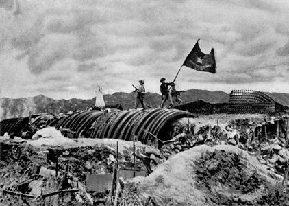 Kỷ niệm 69 năm Chiến thắng Điện Biên Phủ (7.5.1954 - 7.5.2023): “Tiếp...