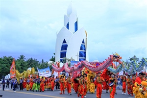 Đặc sắc Lễ hội lân, sư, rồng tại Festival Biển Nha Trang