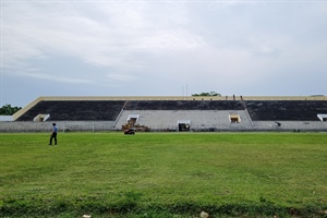 Đẩy nhanh nâng cấp, cải tạo sân vận động Quảng Ngãi