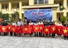 Trao tặng cờ Tổ quốc cho nhân dân vùng biên giới ở Quảng Trị