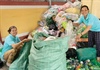 Phụ nữ có vai trò quan trọng trong giải quyết vấn đề rác thải nhựa