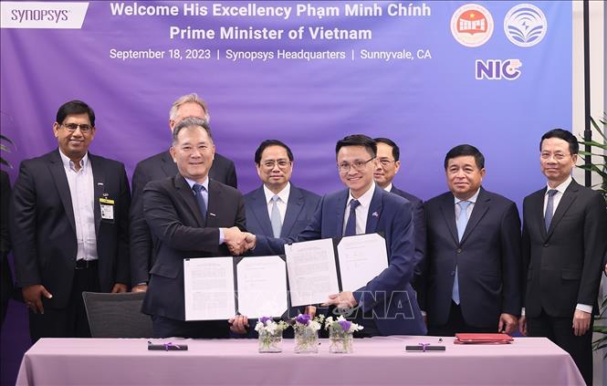 Thủ tướng Phạm Minh Chính thăm các công ty công nghệ hàng đầu Hoa Kỳ và...