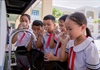 Trao tặng hệ thống xử lý nước uống sạch cho 10 trường học vùng cao ở Quảng Nam