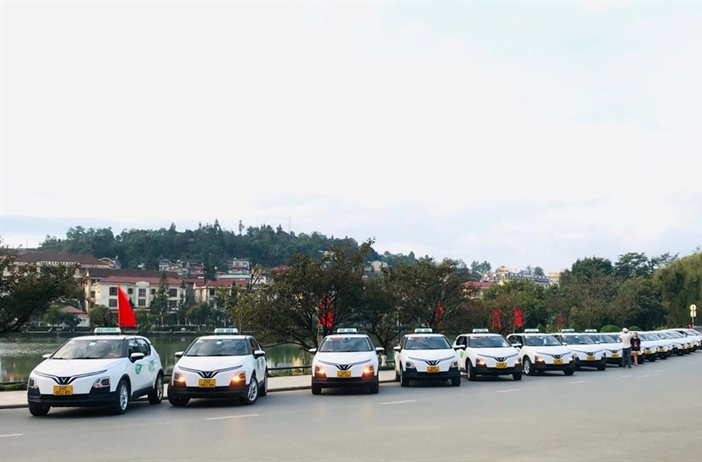 Các hãng taxi dự kiến xe điện sẽ giúp tiết kiệm hàng tỉ đồng