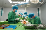 Quảng Bình: Lần đầu tiên thực hiện chuyển vạt da vi phẫu cứu bệnh nhân